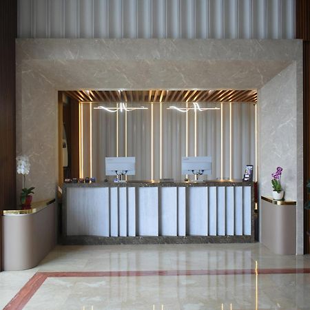 Abadi Hotel Malioboro Yogyakarta By Tritama Hospitality Exteriör bild