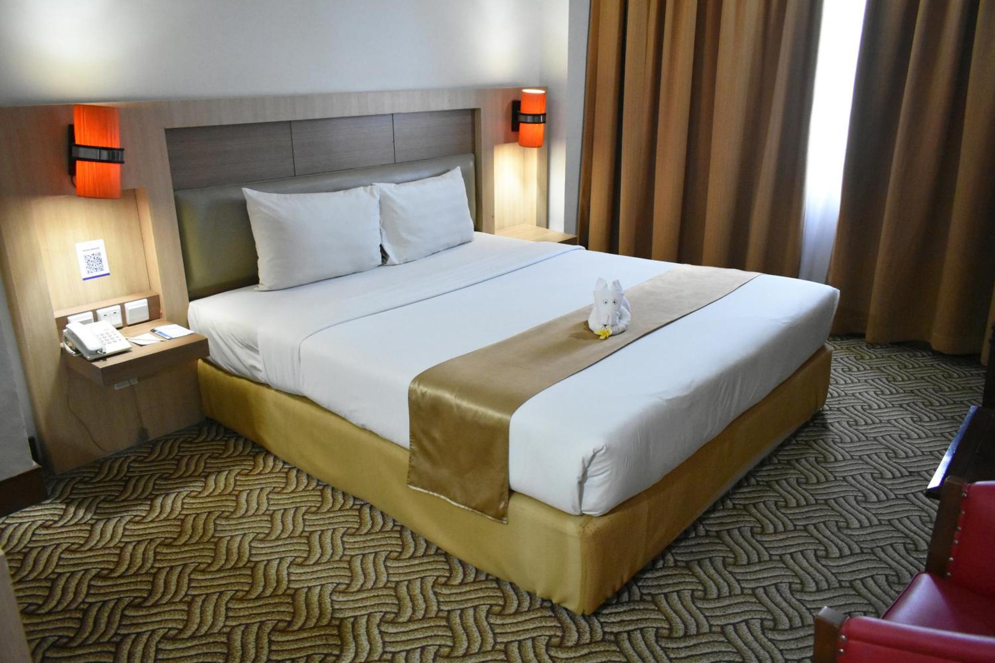 Abadi Hotel Malioboro Yogyakarta By Tritama Hospitality Exteriör bild