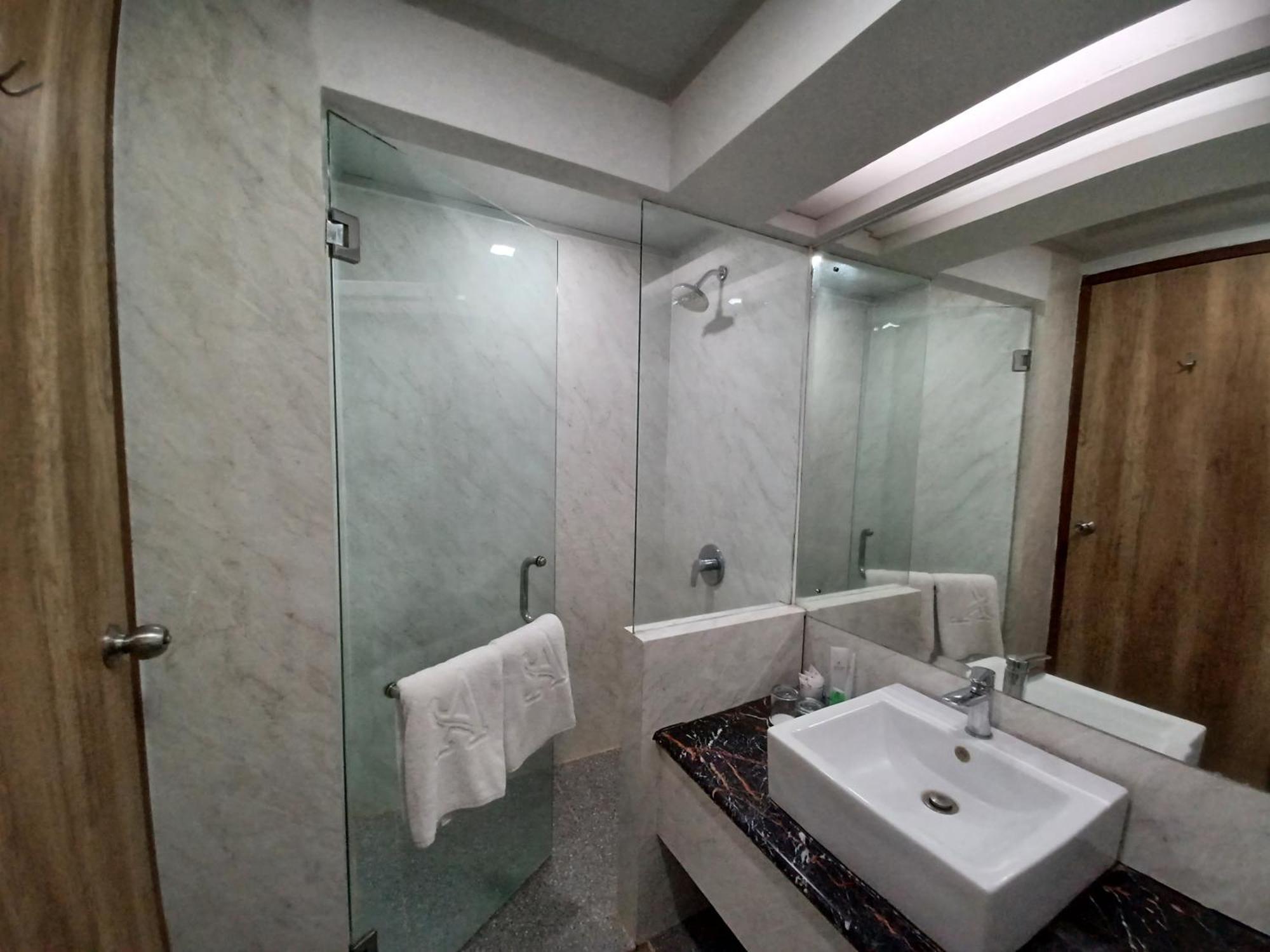 Abadi Hotel Malioboro Yogyakarta By Tritama Hospitality Exteriör bild